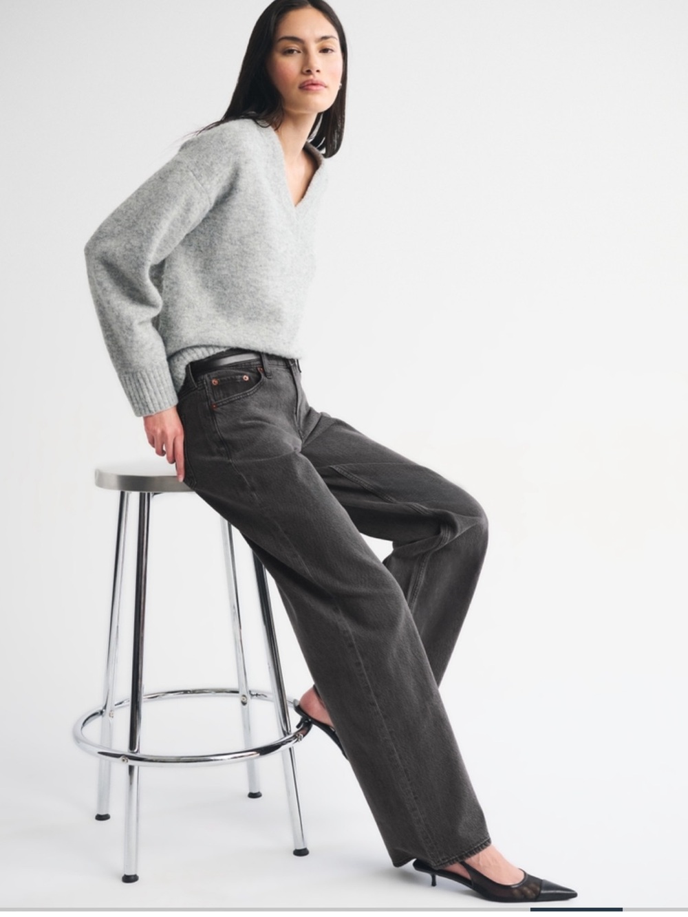 Abercrombie & Fitch Curve Love The Ultra Loose Low Rise Jean - Picture 6 of 12